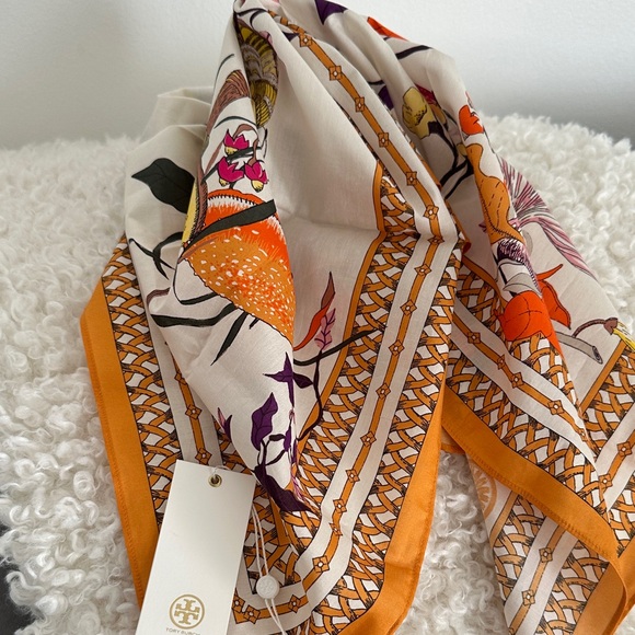 Tory Burch Accessories - Tory Burch Orange and Cream Patterned Scarf